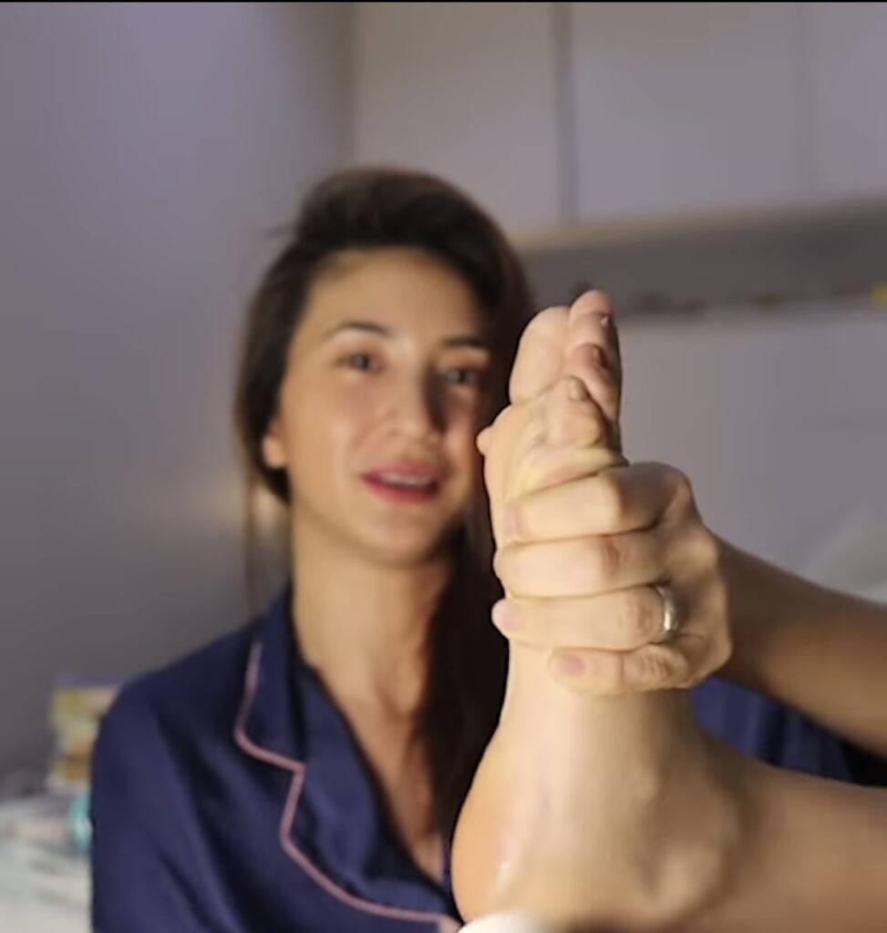 Rica Peralejo Feet (13 images)