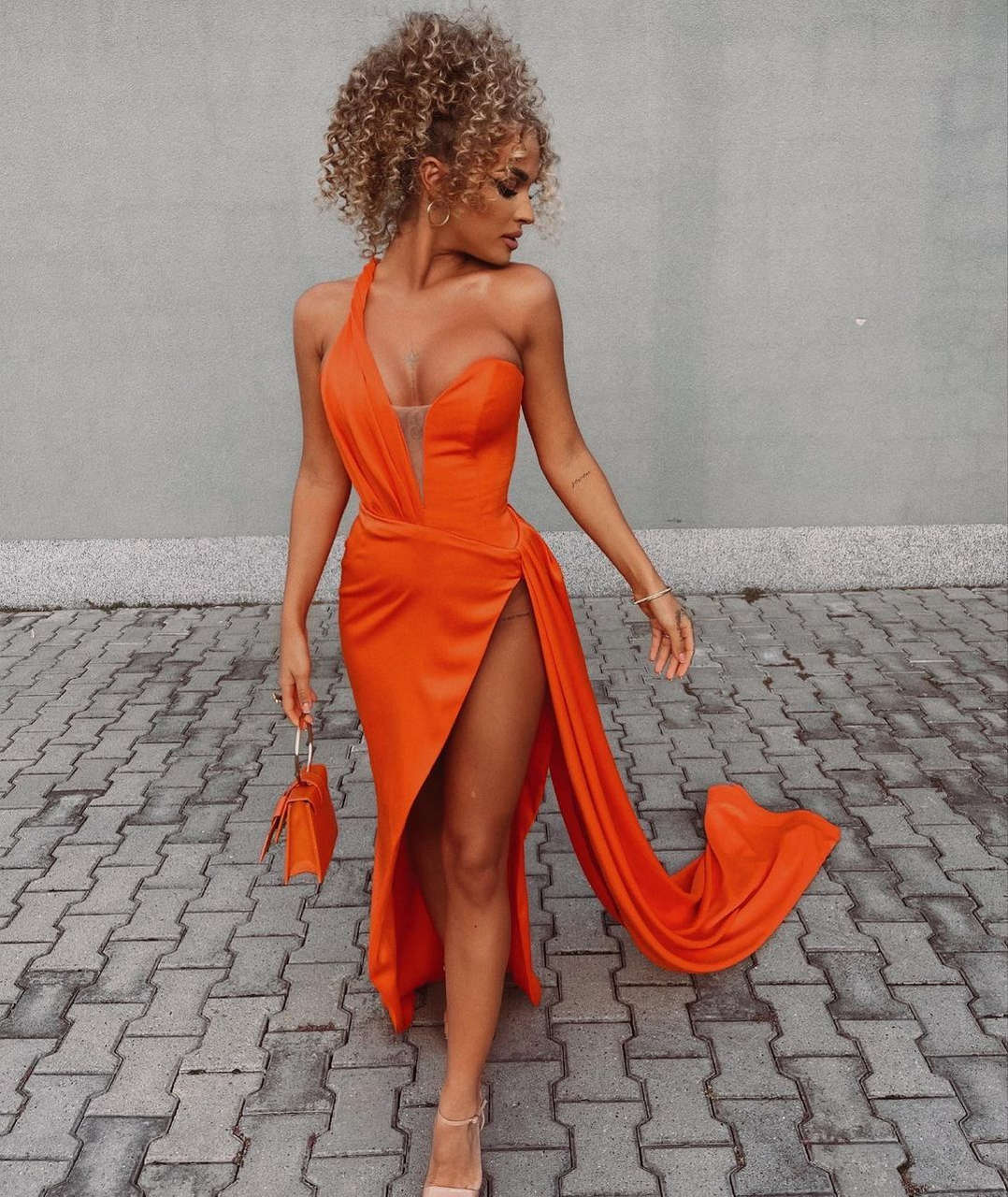 Teodora Dzehverovic Feet