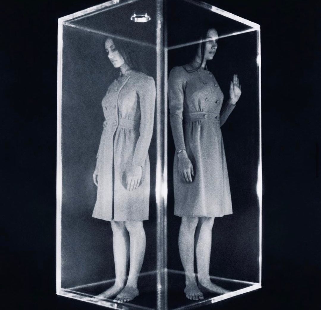 Samantha Robinson Feet