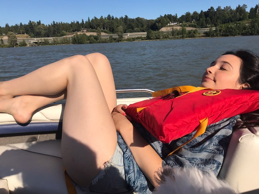 Matreya Scarrwener Feet