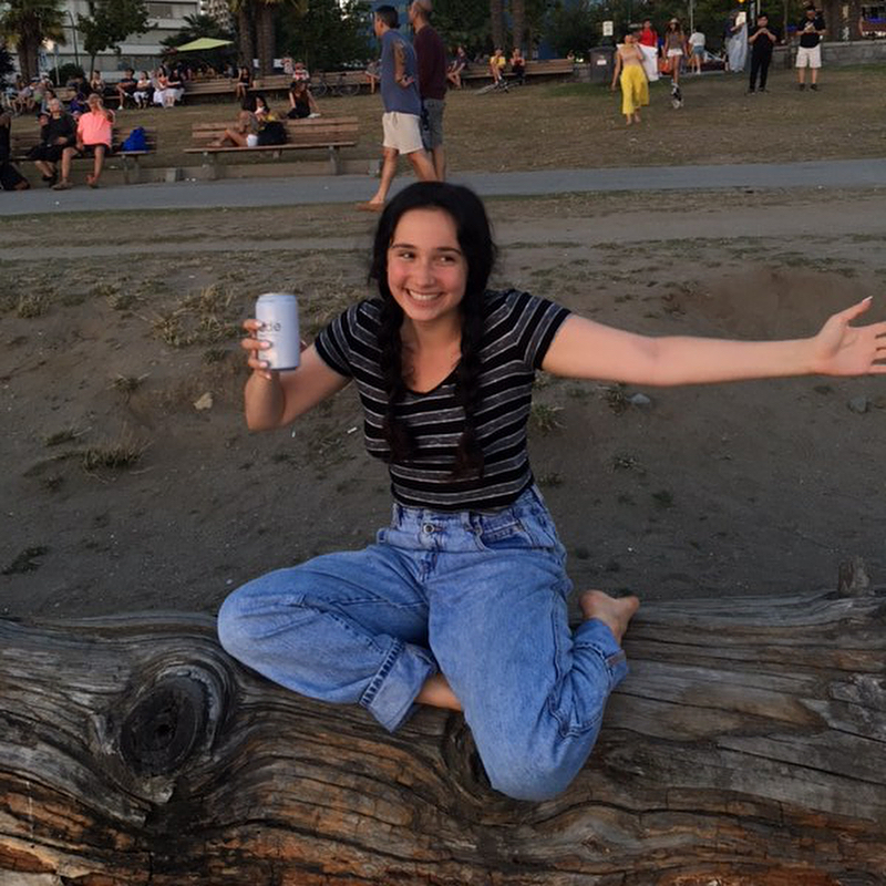 Matreya Scarrwener Feet