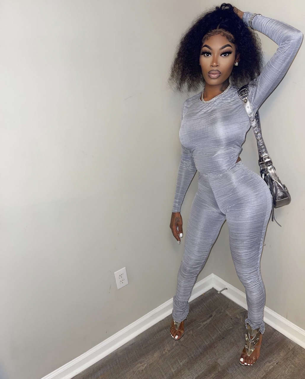 Asian Doll Feet