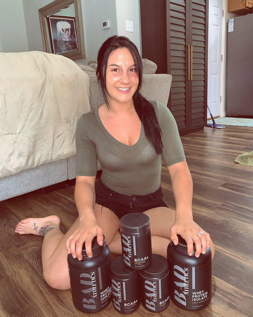 Cheyanne Vlismas Feet (7 photos)