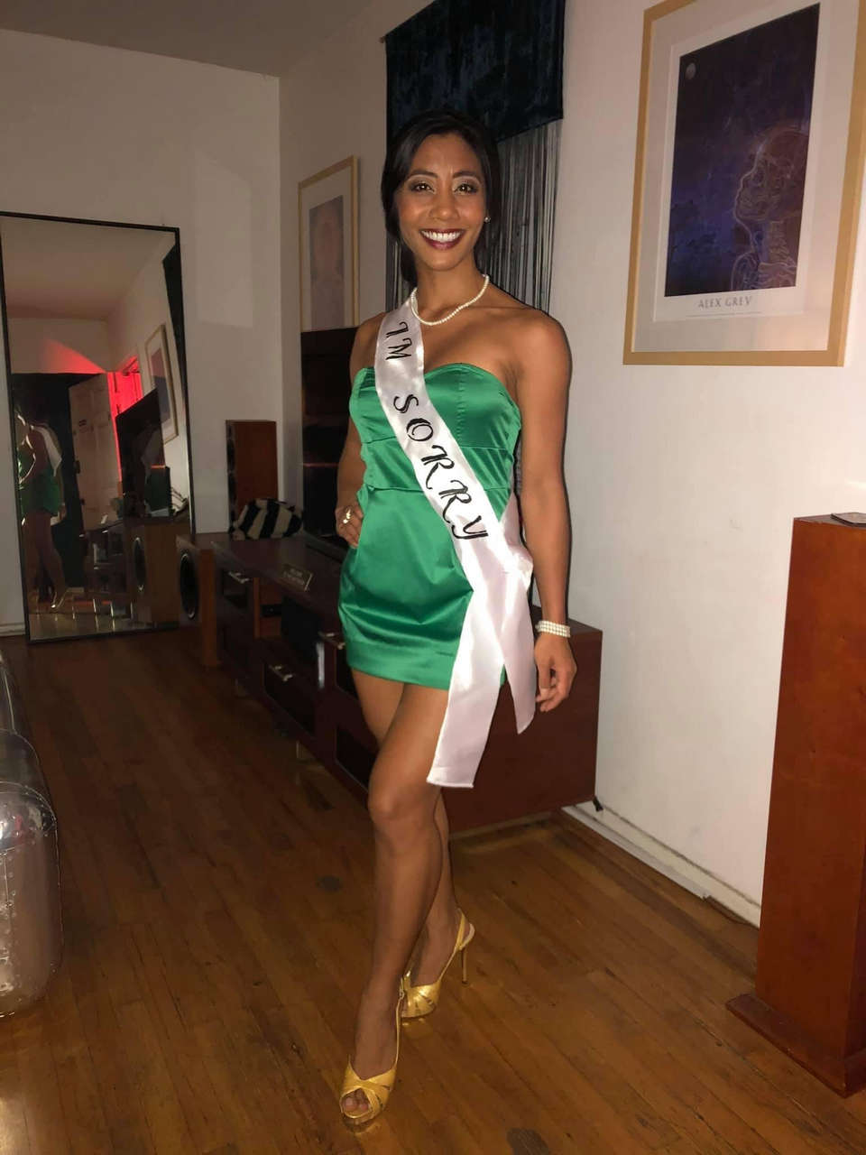 Donnabella Mortel Feet