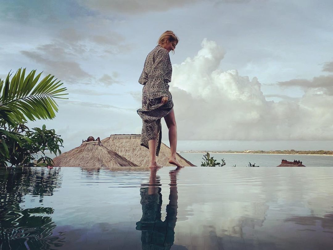 Maria Elena Kyriakou Feet