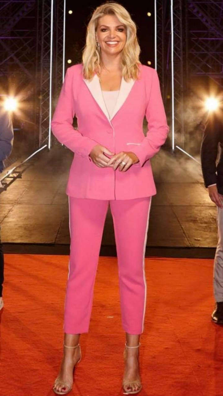 Rebecca Maddern Feet