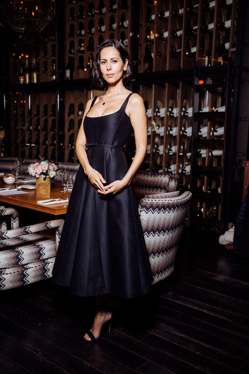 Sabina Akhmedova Feet