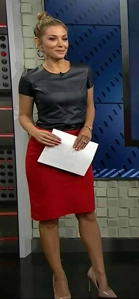 Danielle Trotta Feet