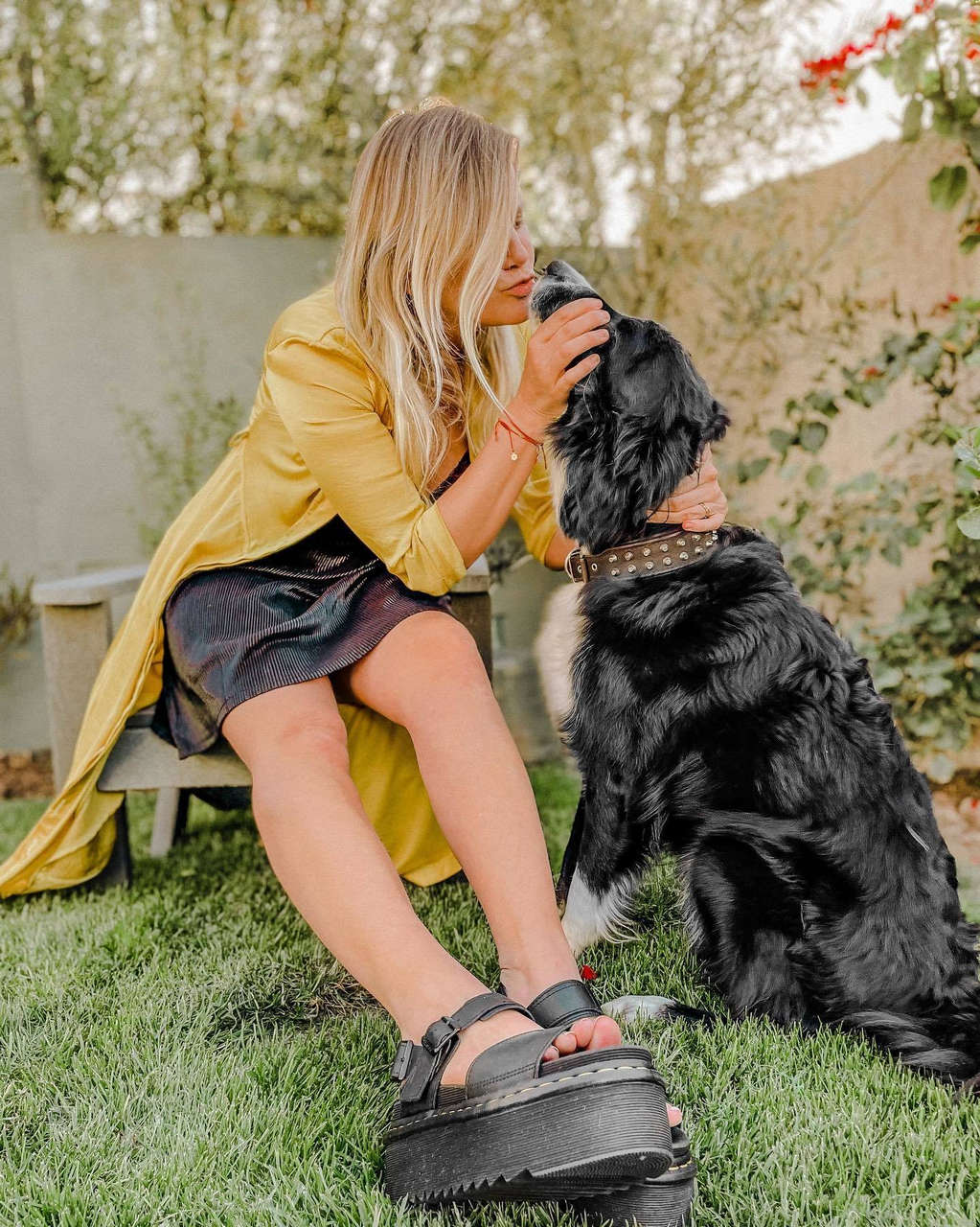 Javiera Acevedo Feet