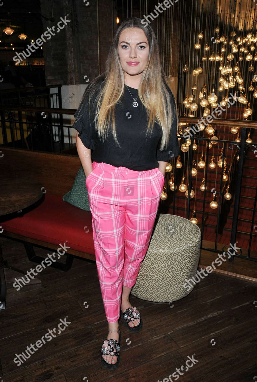 Chanel Cresswell Feet