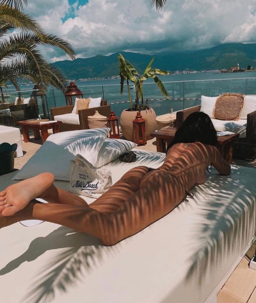 Radinela Chusheva Feet