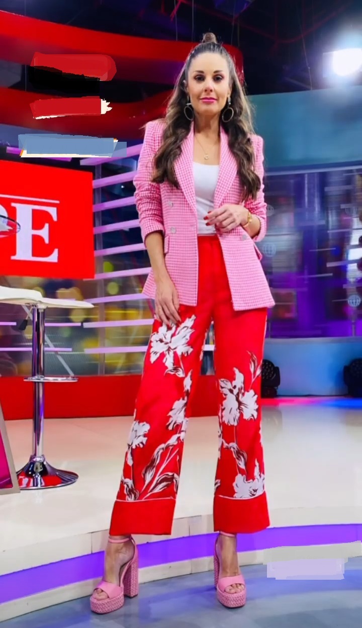 Rebeca Escribens Feet