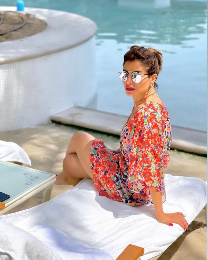 Menna Fadaly Feet (7 photos)