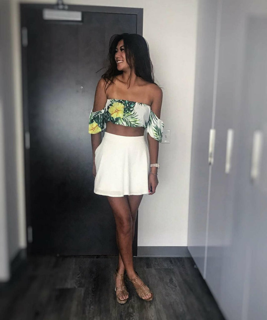 Brynn Gibson Feet (7 photos)
