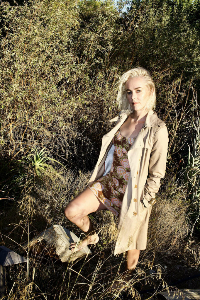 Jena Malone Feet (4 photos)