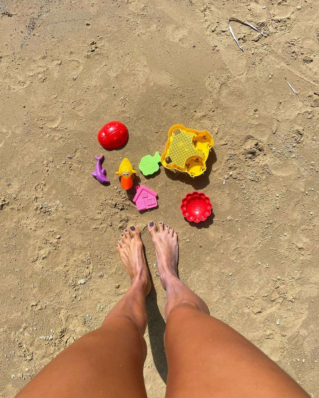 Doukissa Nomikou Feet