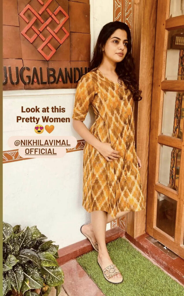 Nikhila Vimal Feet (2 images)