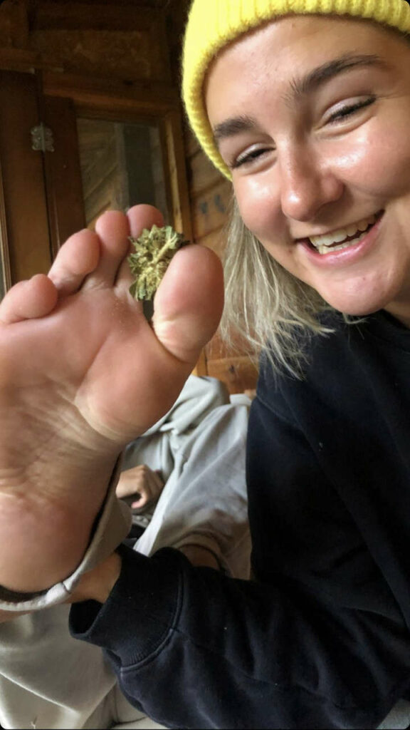 Jordan Miller Feet (2 photos)