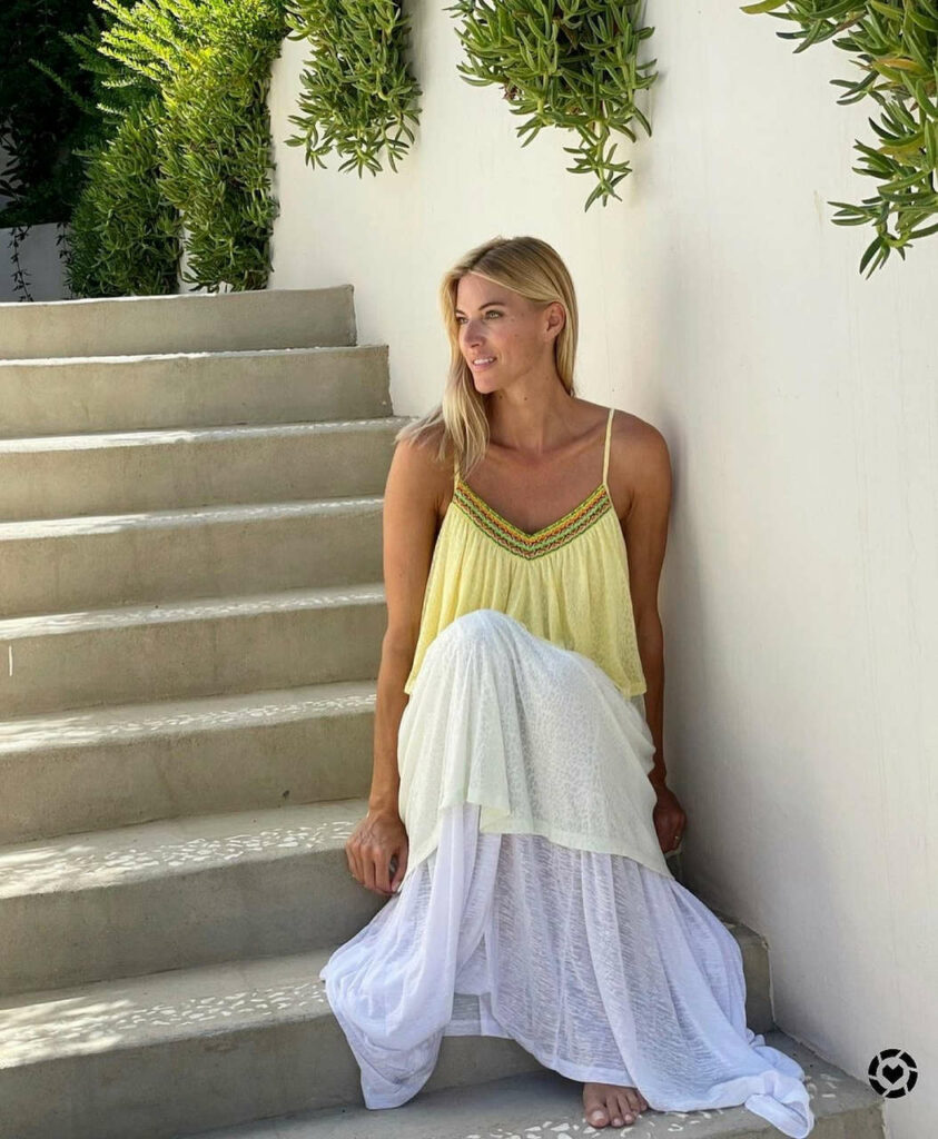 Kristen Taekman Feet (3 images)