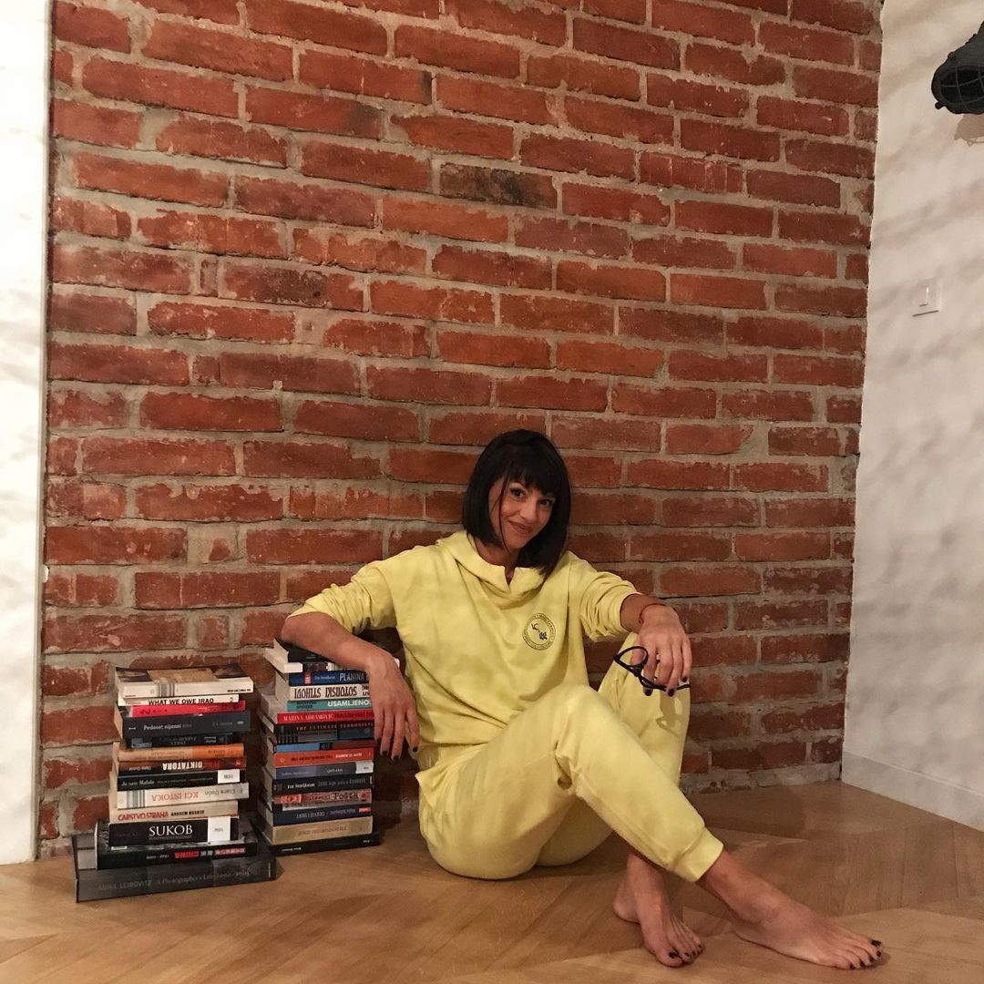 Ivana Paradzikovic Feet