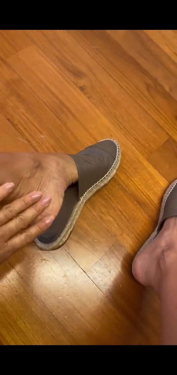 Sonia Bruganelli Feet