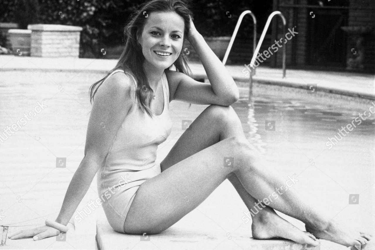 Loni Von Friedl Feet