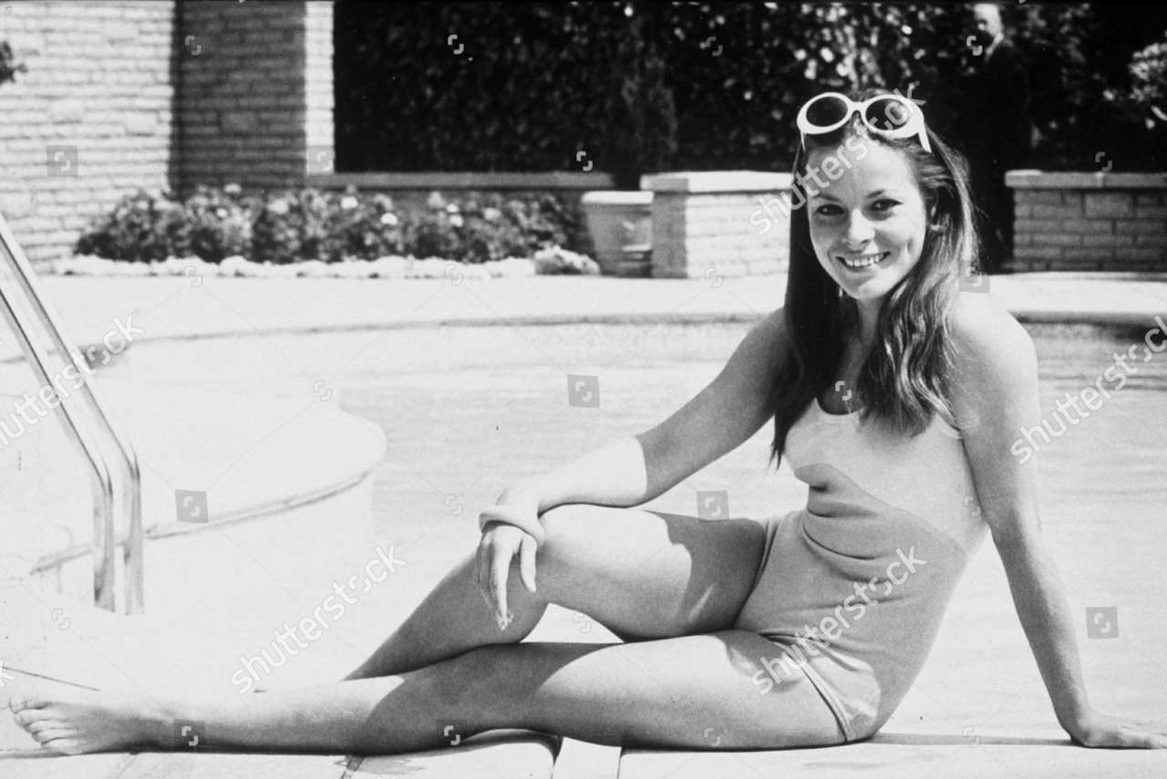 Loni Von Friedl Feet