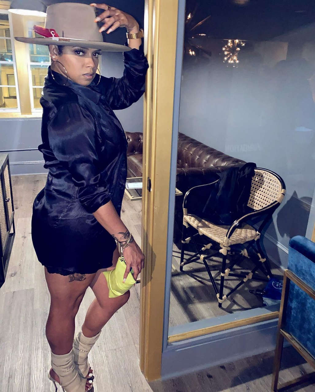 Ravaughn Nichelle Brown Feet