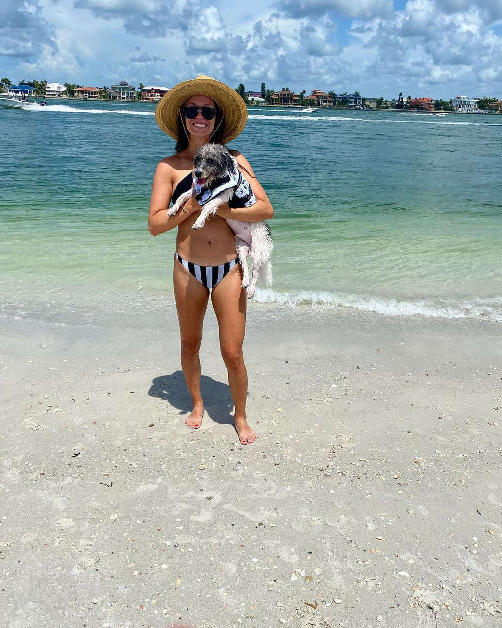 Danielle Collins Feet