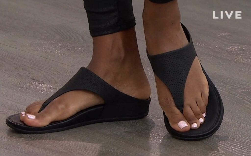 Daniah Ali Feet (5 photos)
