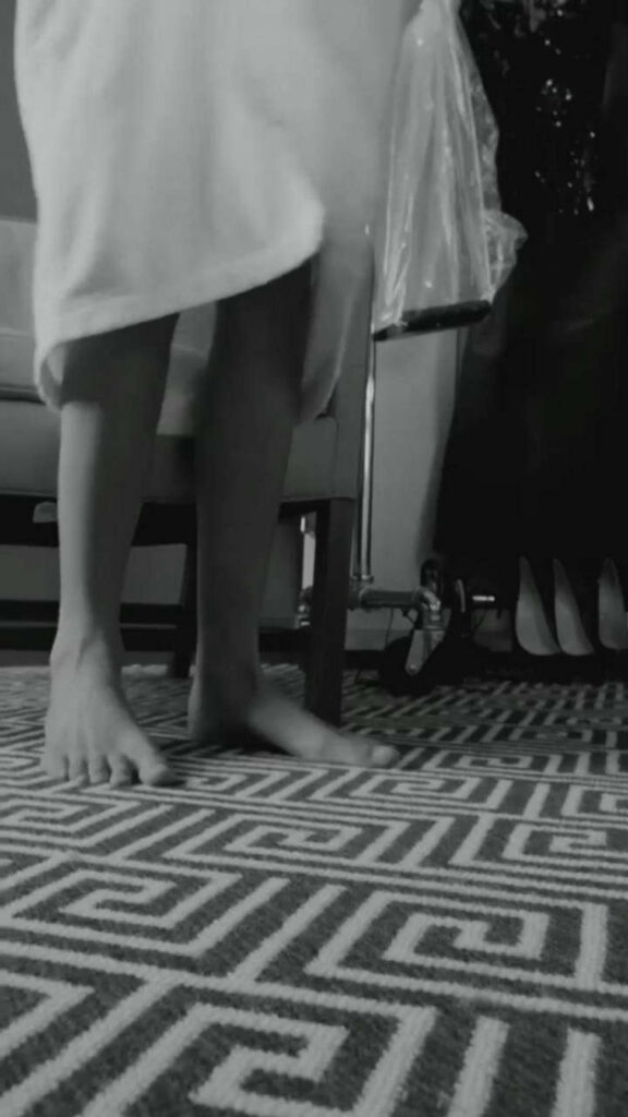 Kaia Gerber Feet (8 photos)