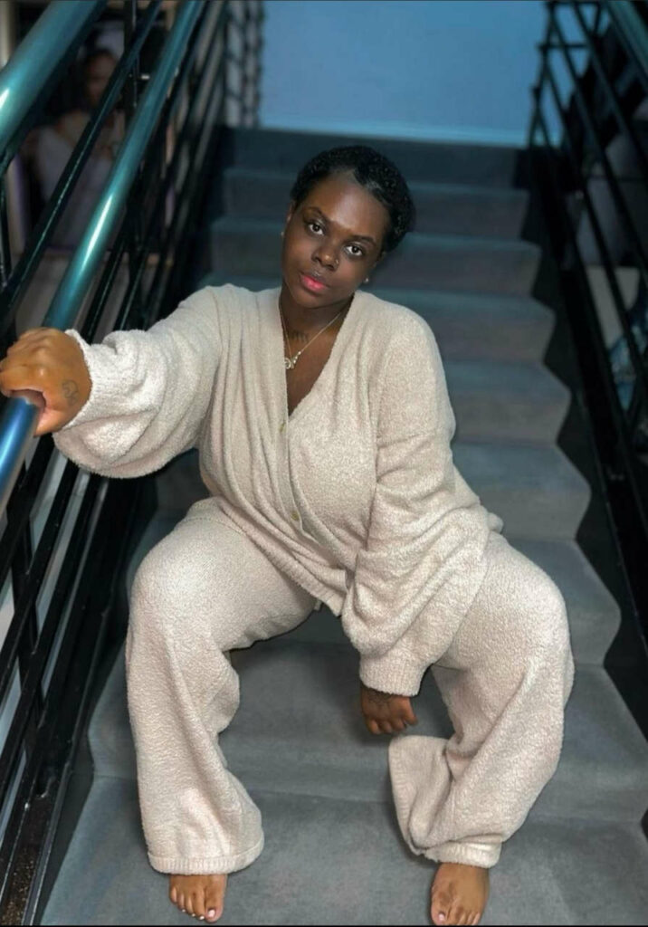 Cori Broadus Feet (5 photos)