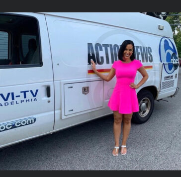 Katie Katro Feet (2 pics) Sexy Feets - Celeb Feets