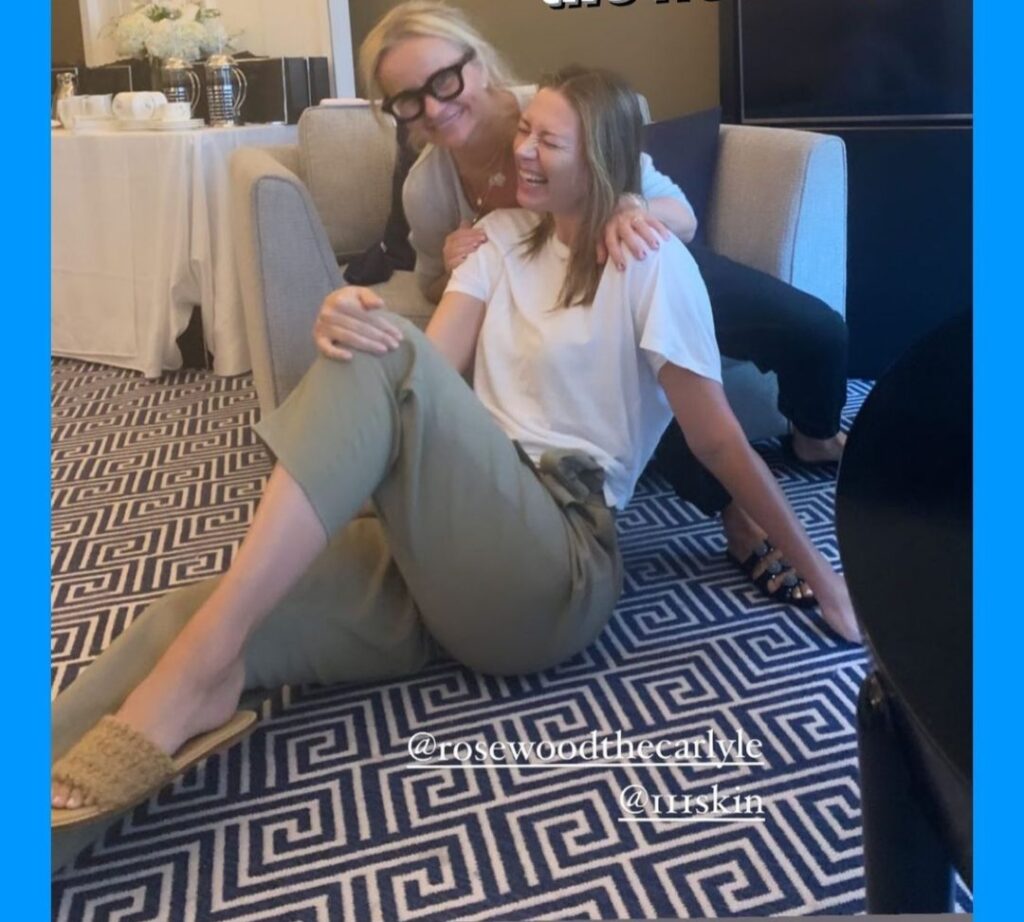 Maria Sharapova Feet (2 pictures)