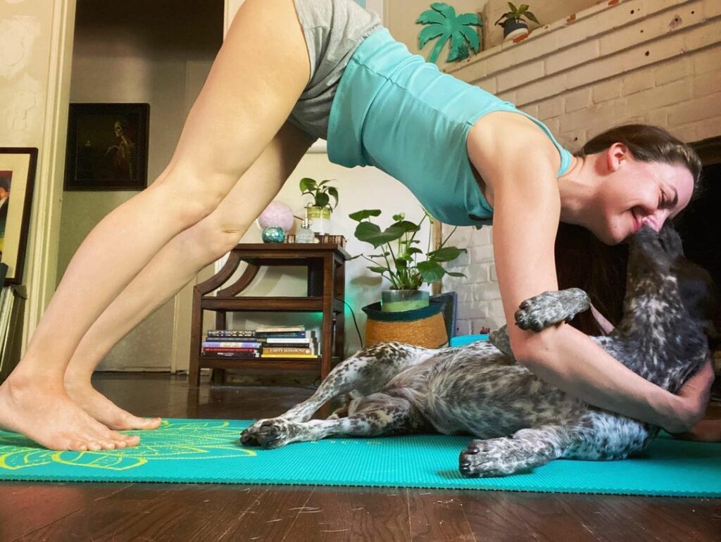 Brittany Curran Feet (4 photos)