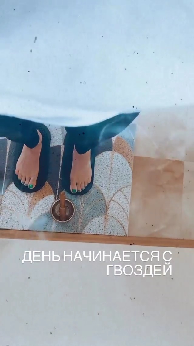 Nelli Ermolaeva Feet