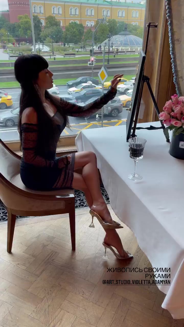 Nelli Ermolaeva Feet