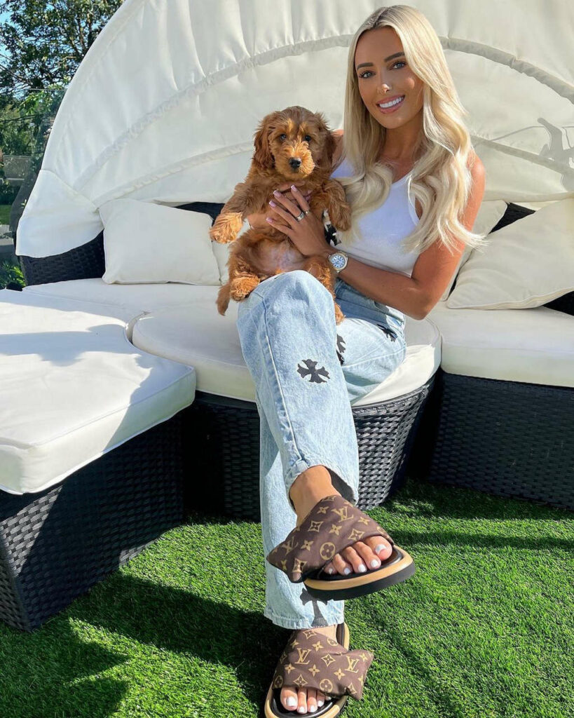 Amber Turner Feet (4 photos)
