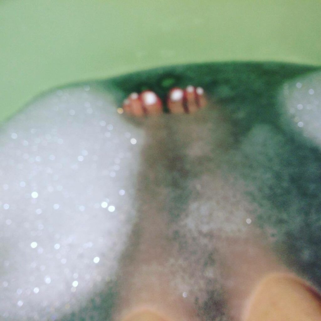 Anna Lee Lawson Feet (5 photos)