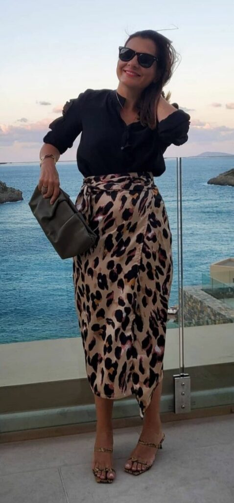 Eleni Stasinopoulou Feet (2 photos)