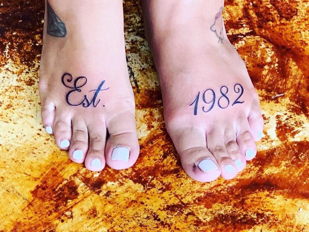 Vivian Suarez Feet (3 photos)