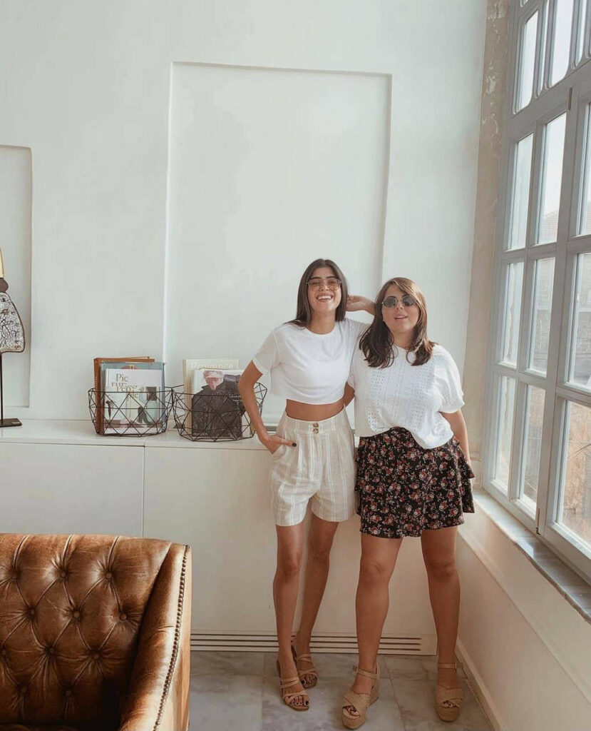 Yarden Vizel Feet (3 photos)