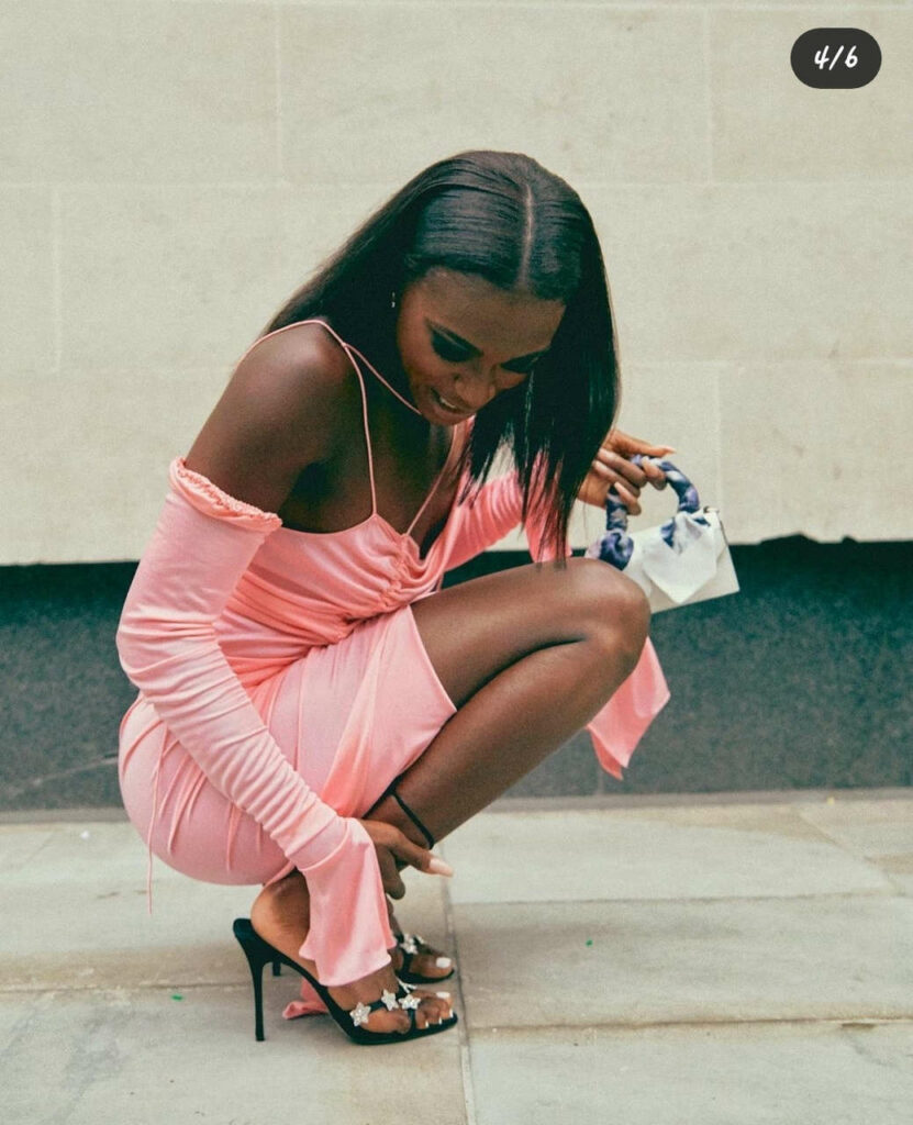 Dina Asher Smith Feet (3 photos)