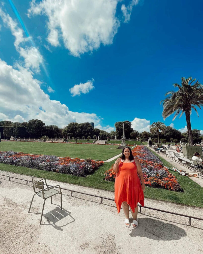 Whitney Way Thore Feet (2 photos)