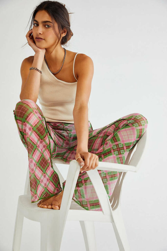 Haley Snyder Feet (4 images)