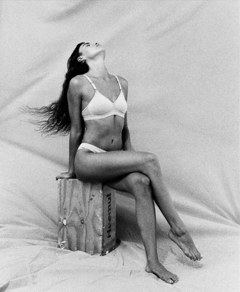 Fini Bocchino Feet (2 photos)