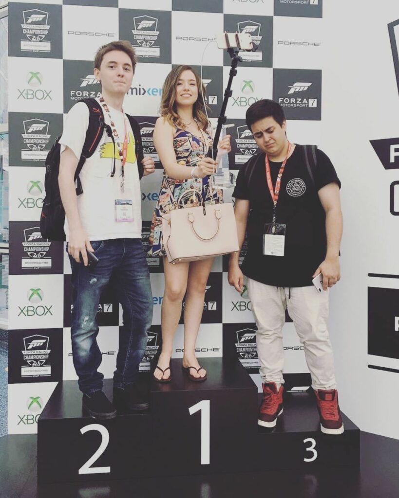 Imane Pokimane Anys Feet (5 photos)