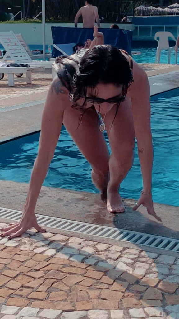Priscila Castelo Branco Feet (2 photos)
