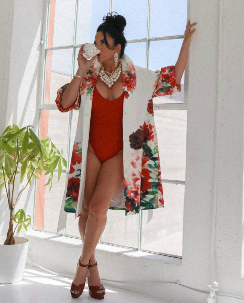 Dawn Marie Deibert Feet (3 pictures)