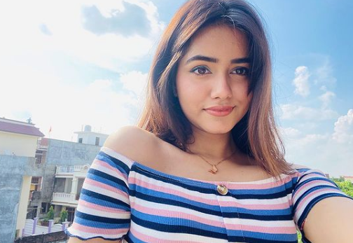Sanskriti Singh Wiki, Bio, Age, Boyfriend, Family, Facts & More